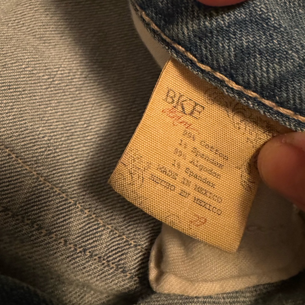 Capris - Picture 2 of 3